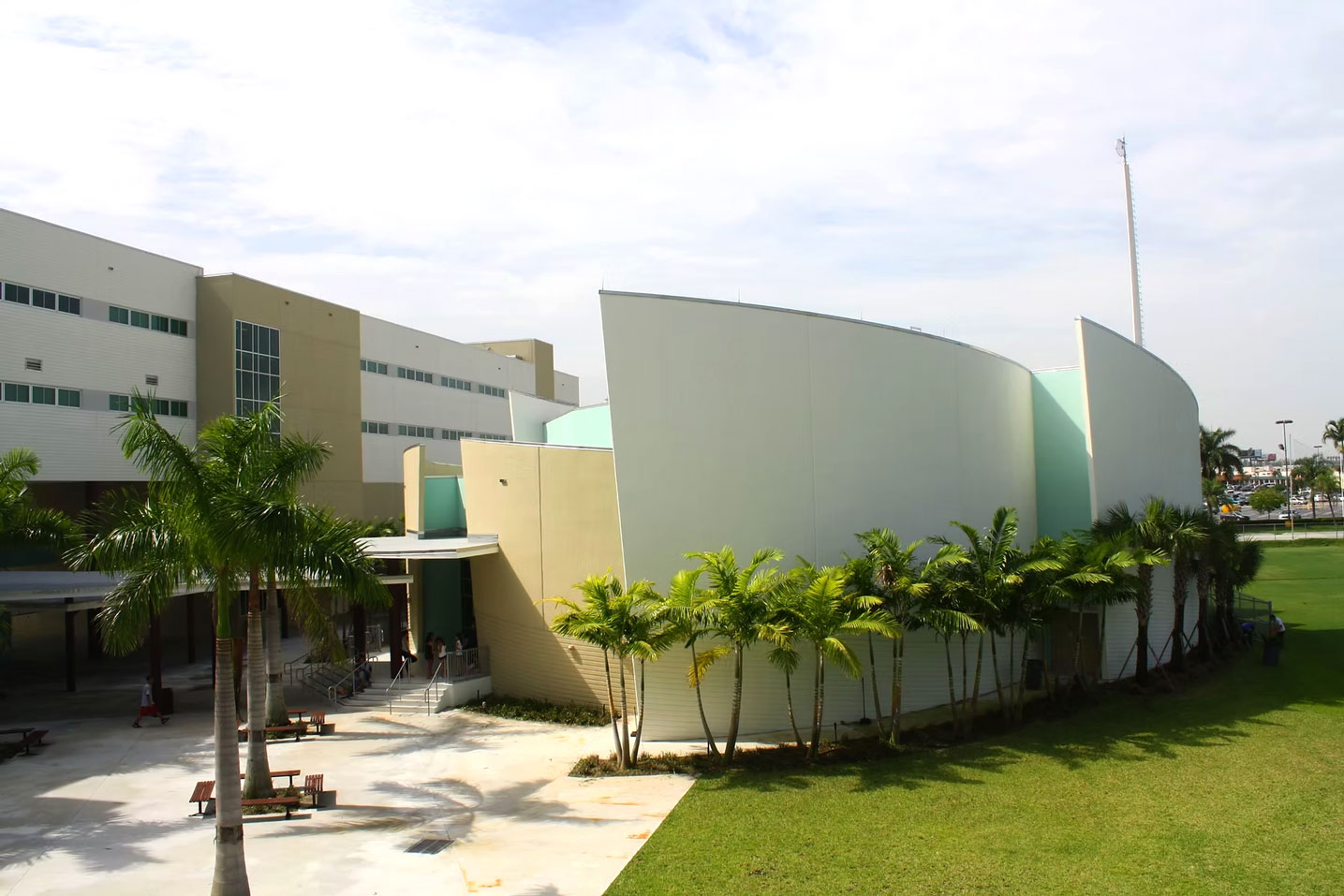 Westland Hialeah — image 4